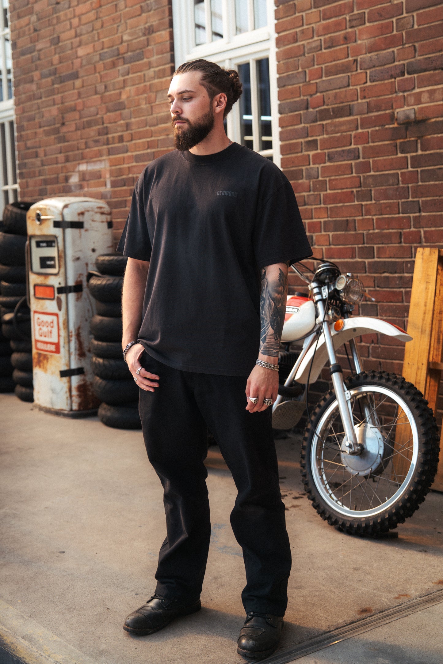 ROLL THE DICE TEE FADED BLACK