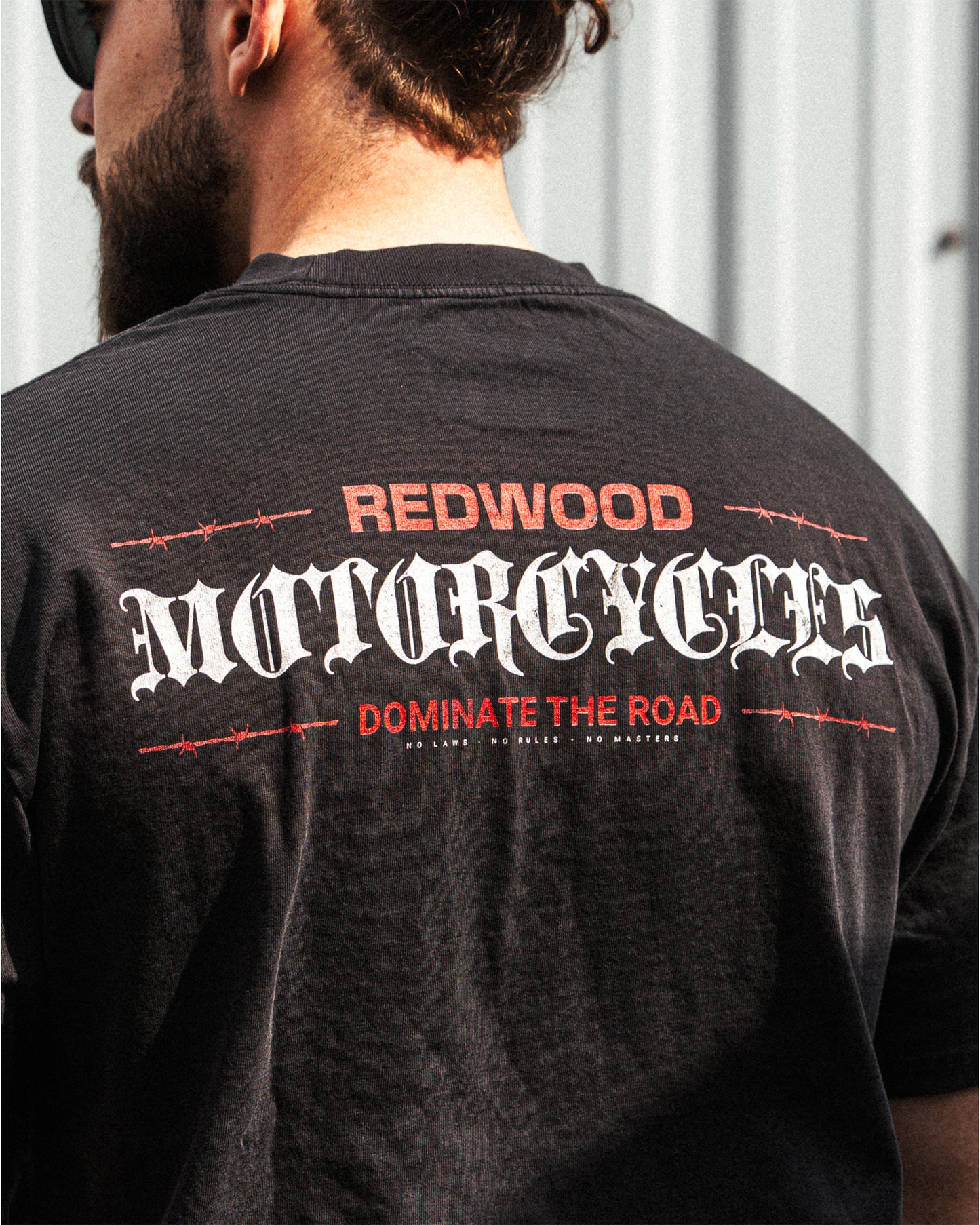 DOMINATION OVERSIZED TEE