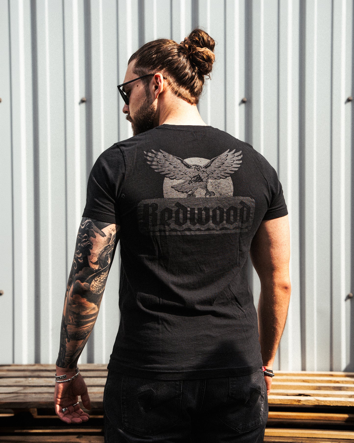 EAGLE TEE BLACK